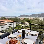 Casa Vista Splendide Vue Sur Le Golfe Апартаменты *
